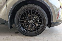 
										2020 Toyota C-HR Koba 1.8L Hybrid Auto Grey full									