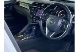 
										2019 Toyota Camry Ascent Sport Hybrid 2.5L full									