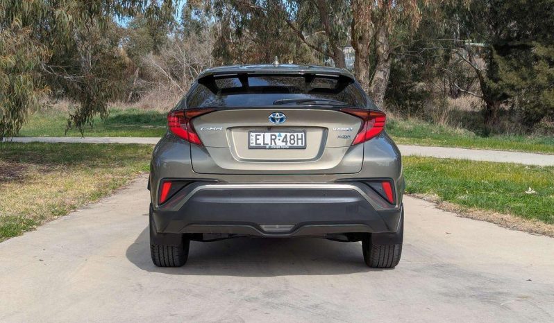 
								2020 Toyota C-HR Koba 1.8L Hybrid Auto Grey full									