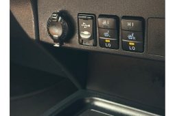 
										2016 Toyota RAV4 Cruiser 2.2L Diesel AWD full									