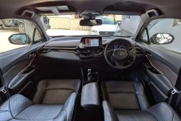 
										2020 Toyota C-HR Koba 1.8L Hybrid Auto Grey full									