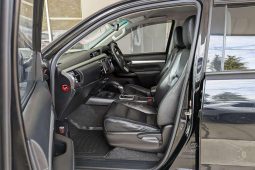 
										2018 Toyota Hilux SR5 2.8L Diesel 4×4 Auto full									