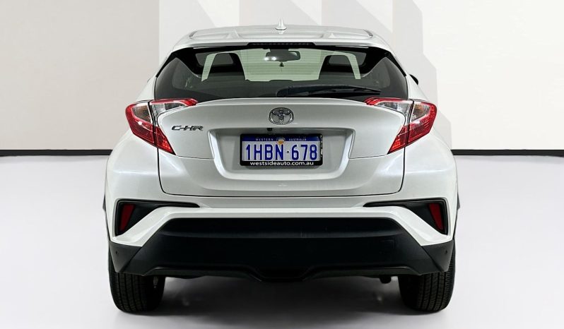 
								2019 Toyota C-HR 1.2L Turbo Auto 2WD SUV full									