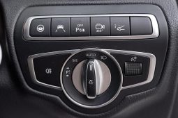 
										2019 Mercedes-Benz GLC250 4MATIC Auto SUV full									