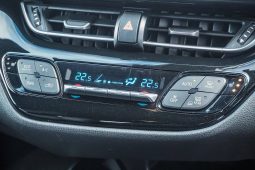 
										2019 Toyota C-HR 1.2L Turbo Auto SUV full									