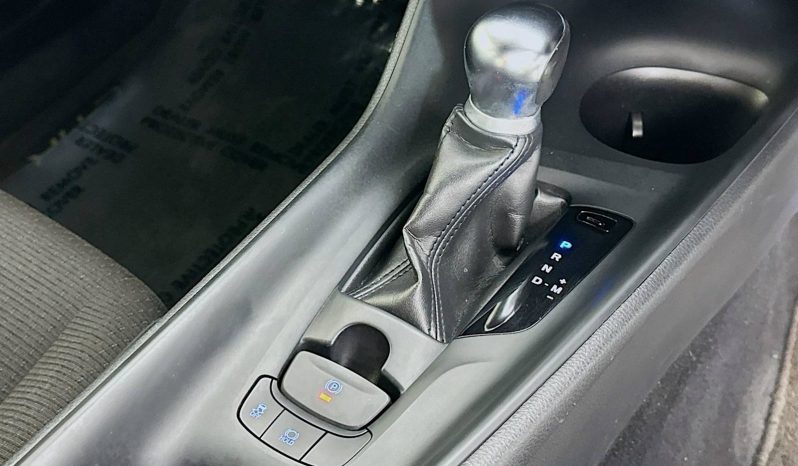 
								2019 Toyota C-HR 1.2L Turbo Auto 2WD SUV full									