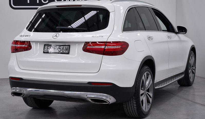 
								2019 Mercedes-Benz GLC250 4MATIC Auto SUV full									