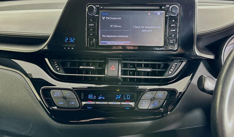 
								2019 Toyota C-HR 1.2L Turbo Auto 2WD SUV full									
