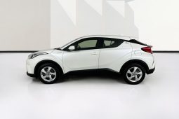
										2019 Toyota C-HR 1.2L Turbo Auto 2WD SUV full									