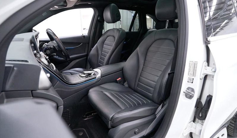
								2019 Mercedes-Benz GLC250 4MATIC Auto SUV full									