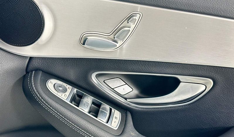 
								2016 Mercedes-Benz C250 2.0L Turbo Sedan full									