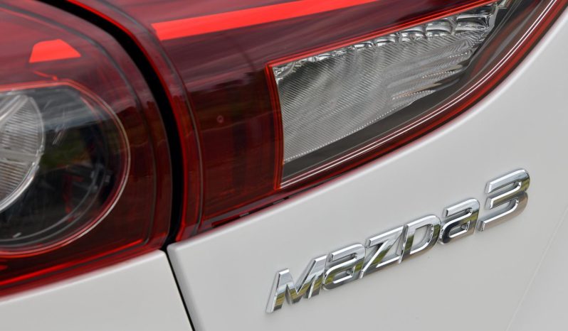 
								2017 Mazda 3 Touring 2.0L Auto Hatchback full									