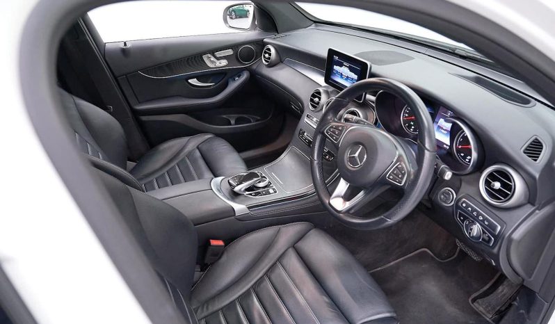 
								2019 Mercedes-Benz GLC250 4MATIC Auto SUV full									